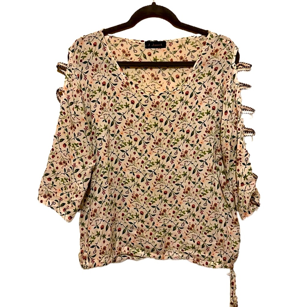 L Janet Cold Shoulder Top Women Summer 3/4 Sleeve  Floral Blouse Cute Round Neck